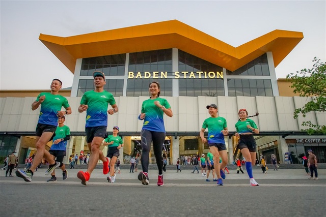 Tây Ninh thu hút cộng đồng runner với giải chạy BaDen Mountain Marathon 2021 - Ảnh 3.