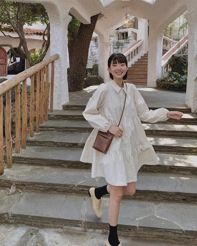 Hè đến là gái Hàn lại diện đủ kiểu váy trắng siêu trẻ xinh và tinh tế, xem mà muốn rinh hết về nhà - Ảnh 17.