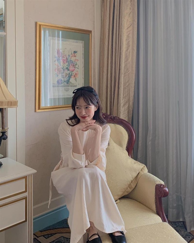 Hè đến là gái Hàn lại diện đủ kiểu váy trắng siêu trẻ xinh và tinh tế, xem mà muốn rinh hết về nhà - Ảnh 8.