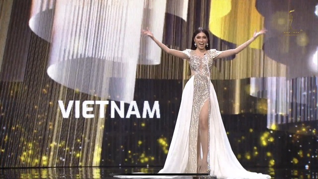 Màn hất váy gợi nhớ H’Hen Niê của Ngọc Thảo đêm bán kết Miss Grand International 2020 - Ảnh 2.