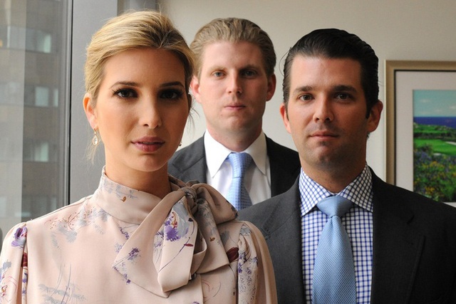 Vì sao Ivanka được em trai Eric Trump ủng hộ vô điều kiện - Ảnh 2.