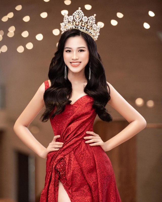 Vóc dáng nóng bỏng của Đỗ Thị Hà và những người đẹp xứ Thanh từng dự thi Hoa hậu Việt Nam - Ảnh 3.