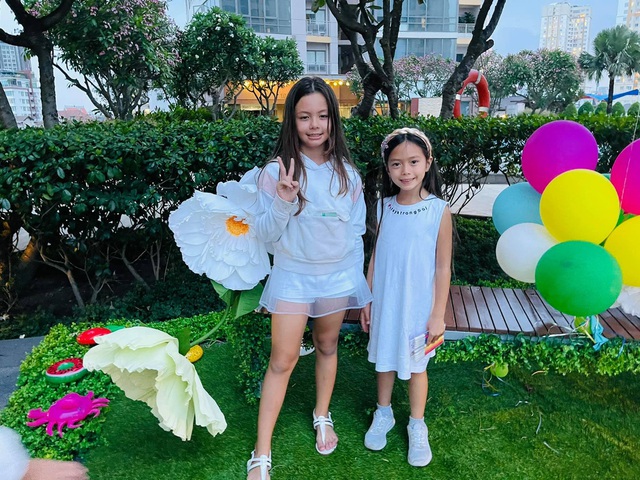 Con gái Đoan Trang dự sinh nhật con Hồng Nhung - Ảnh 4.