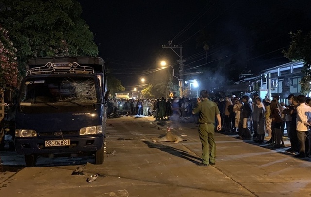 Tạm giữ hình sự tài xế tông hàng loạt xe máy, 2 người chết ở Quảng Nam - Ảnh 3.
