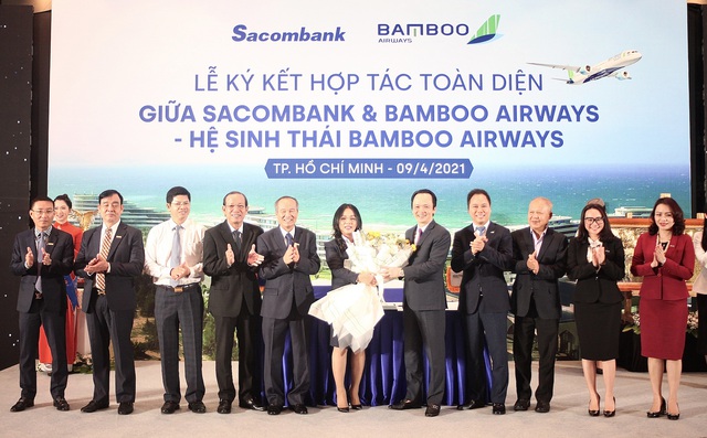 Sacombank và Bamboo Airways hợp tác toàn diện - Ảnh 2.