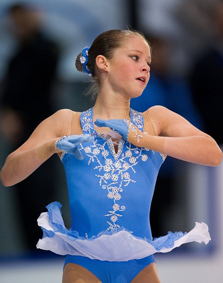 Julia Lapnitskaya - gương mặt thi&ecirc;n thần tr&ecirc;n s&acirc;n băng 5