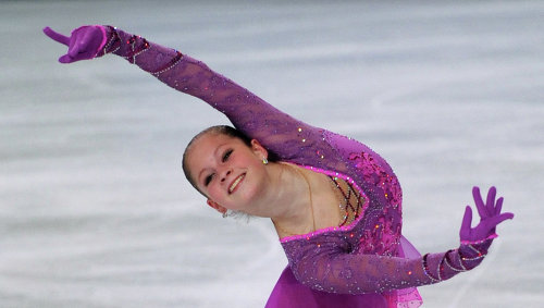 Julia Lapnitskaya - gương mặt thi&ecirc;n thần tr&ecirc;n s&acirc;n băng 7