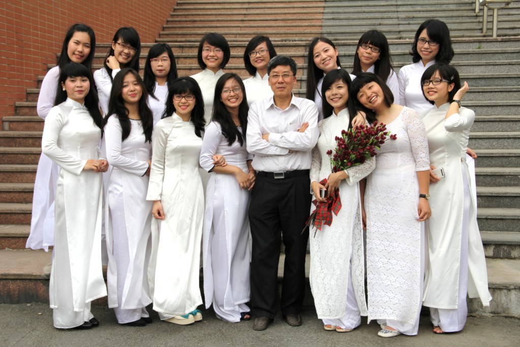 Tinh khôi nữ sinh trường Ams trong ngày hội áo dài 1 Tinh khôi nữ sinh trường Ams trong ngày hội áo dài 1