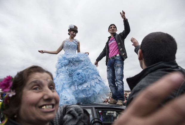 Đi "chợ" mua c&ocirc; d&acirc;u 4