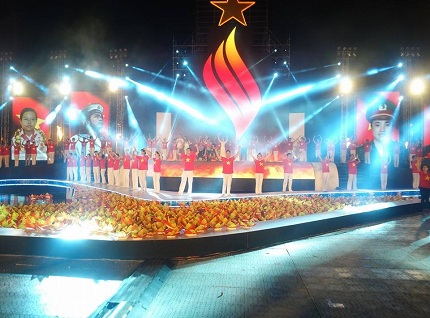 Nick Vujicic chỉ có 10 phút trong đêm Gala “Tỏa sáng nghị lực Việt” tại Hà Nội 7