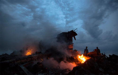 Tình tiết mới nhất: Ukraine cáo buộc quân ly khai hủy bằng chứng vụ máy bay rơi 5