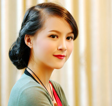 Make up cực xinh cho c&ocirc; d&acirc;u m&ocirc;i mỏng  4