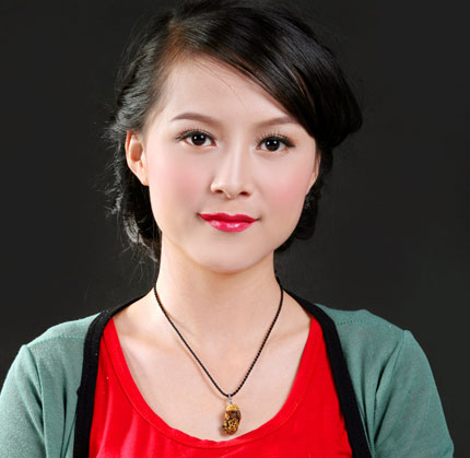 Make up cực xinh cho c&ocirc; d&acirc;u m&ocirc;i mỏng  5