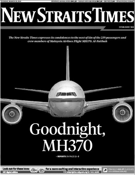 Báo Malaysia để tang MH370 1
