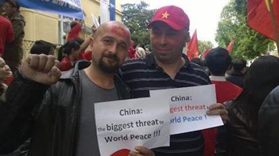 Người Việt khắp thế giới l&ecirc;n tiếng phản đối Trung Quốc 6
