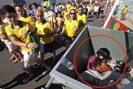 Bức ảnh khiến cả thế giới phải “căm ghét” World Cup 2014 1 Bức ảnh khiến cả thế giới phải “căm ghét” World Cup 2014 1