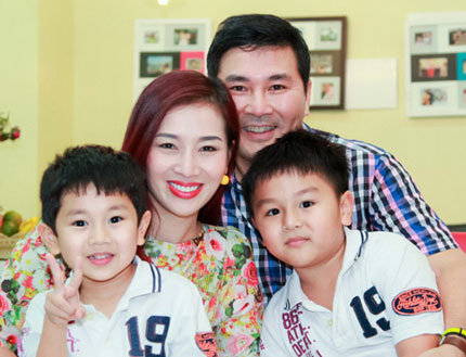 Hoa khôi Thu Hương chia sẻ bí quyết dạy con của bà mẹ hiện đại không dùng roi vọt 2 Hoa khôi Thu Hương chia sẻ bí quyết dạy con của bà mẹ hiện đại không dùng roi vọt 2