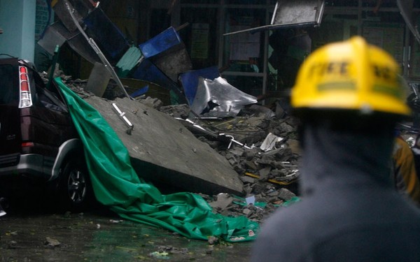 Kinh hoàng bão “Thần Sấm” tàn phá Philippines, nhiều người chết 11