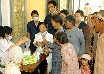 Đề án 1816, Đề án bệnh viện vệ tinh - góp phần nâng cao chất lượng khám chữa bệnh: Bác sĩ tận tâm - người bệnh tin tưởng  1