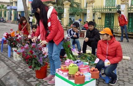 Kiếm bạc triệu từ những mặt h&agrave;ng kinh doanh ng&agrave;y Lễ t&igrave;nh nh&acirc;n 1