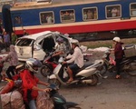 Tai nạn đường sắt ở Hà Nội, 7 người chết và bị thương