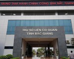 Cận cảnh tòa nhà 350 tỷ đồng mới xây có tấm biển kỳ lạ nhất Bắc Giang