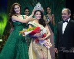 Nguyễn Phương Khánh vừa đăng quang Hoa hậu Trái đất đã vướng tin đồn mua giải