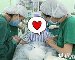 Bé gái 3 tuổi trở thành bệnh nhân ung thư vú trẻ nhất thế giới
