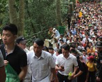 Giỗ Tổ Hùng Vương 2018: Cảnh sát hóa trang để ngăn chặn trộm cắp, móc túi