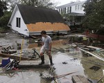 Bão Florence gây mưa lịch sử: Bờ đông nước Mỹ chìm trong biển nước, ít nhất 11 người chết