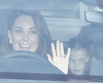 Lý do Kate - William đi xe riêng tới tiệc của Nữ hoàng