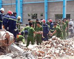 Tai nạn kinh hoàng: Sập tường nhà kho đang xây, 5 người tử vong