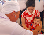 Từ chối tiêm vaccine là cha mẹ thiếu trách nhiệm, tự đặt con mình vào nhiều rủi ro