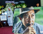 Đồng nghiệp khóc nghẹn trong đám tang nghệ sĩ Lê Bình