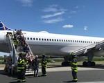 Máy bay Mỹ chở 166 hành khách bị nổ lốp khi hạ cánh