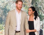 Sau scandal chảnh chọe, Meghan Markle lại xuất hiện trên thảm đỏ dự lễ ra mắt phim, cộng đồng mạng &apos;cầu xin&apos; đừng tạo thêm cơn ác mộng cho người khác