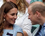 Ánh mắt tình tứ của Hoàng tử William dành cho vợ báo hiệu tình trạng hôn nhân khiến ai cũng tò mò