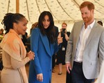 Vợ chồng Hoàng tử Harry và Meghan Markle dính nghi án rạn nứt tình cảm bởi một loạt dấu hiệu bất thường, mỗi người một nơi