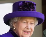 Nữ hoàng Anh có bộ tem hơn trăm triệu USD