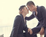 Bác sĩ đồng tính trong 'Người ấy là ai' vừa qua đời: Giây phút dũng cảm nói ra tình yêu với chàng make-up