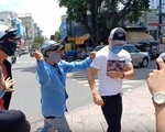 Chủ quán cơm phẫn nộ sau clip Lê Dương Bảo Lâm bị hành hung khi phát cơm từ thiện