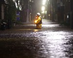 Vì sao mưa bão nhưng đường xá Nhật Bản vẫn sạch sẽ, ít rác thải?