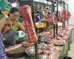 Giá thịt heo tăng sốc, cả người bán lẫn người mua đều kêu trời