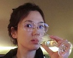 Song Hye Kyo mặt mộc trẻ trung ở tuổi U40