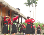 Độc đáo “điệu múa Tết” của dân tộc Cao Lan ở Tuyên Quang