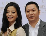 Hôn nhân giữa Triệu Vy và chồng đã kết thúc bằng một bản &quot;thỏa thuận ngầm&quot;, chính Huỳnh Hữu Long là người tiết lộ chuyện vợ sống chung với trai trẻ?