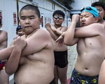 Học sinh Trung Quốc bị cho điểm thấp vì béo phì, cận thị