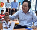 Bộ trưởng Phùng Xuân Nhạ gửi lời chia buồn tới gia đình cậu bé K’Rễ