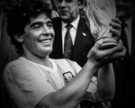 Maradona qua đời