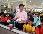 Học sinh Singapore, Thái Lan đi học không cần đeo khẩu trang đến trường